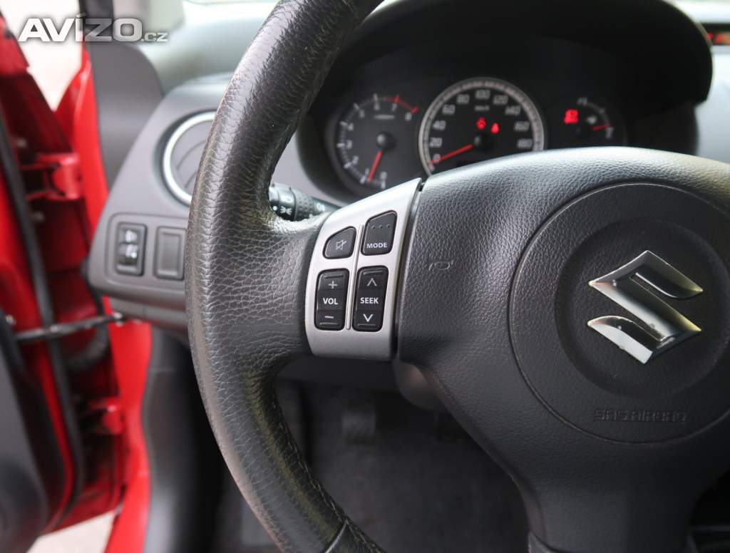 Foto inzerátu Suzuki Swift 1.3 i