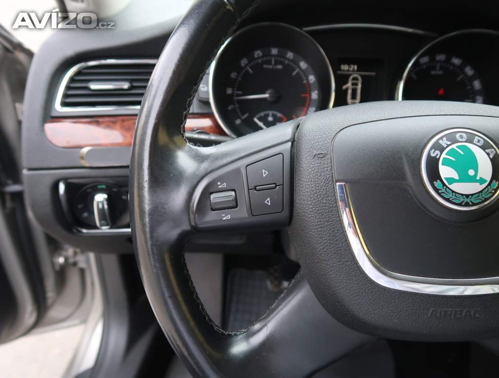 Foto inzerátu Skoda Superb 2.0 TDI
