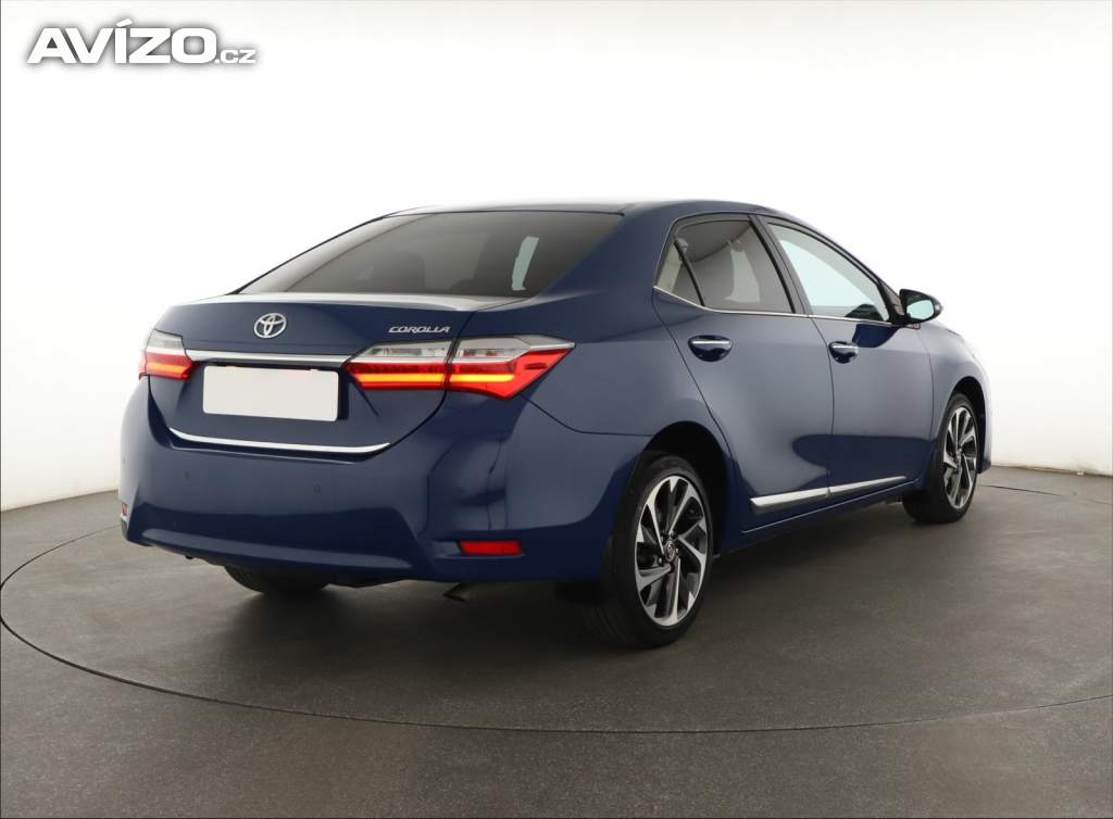 Foto inzerátu Toyota Corolla 1.6 Valvematic