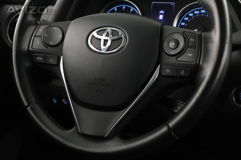 Foto inzerátu Toyota Corolla 1.6 Valvematic