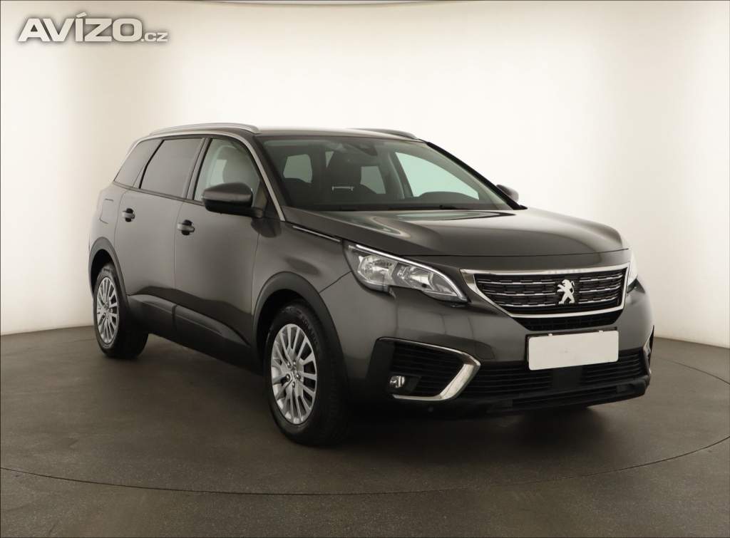Peugeot 5008 PureTech 130