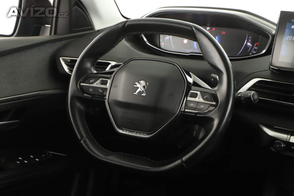 Foto inzerátu Peugeot 3008 1.5 BlueHDi
