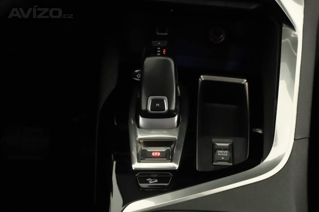 Foto inzerátu Peugeot 3008 1.5 BlueHDi