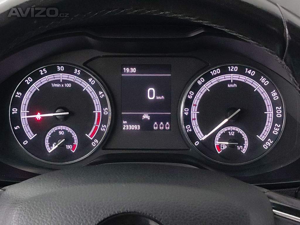 Foto inzerátu Skoda Karoq 1.6 TDI