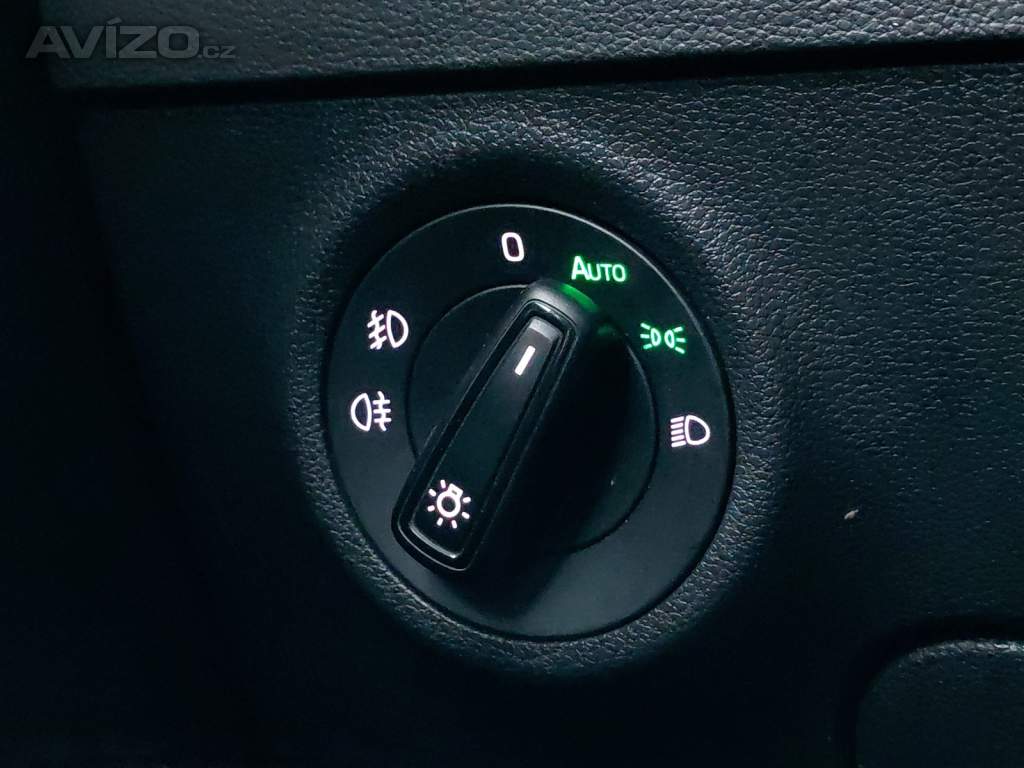 Foto inzerátu Skoda Karoq 1.6 TDI
