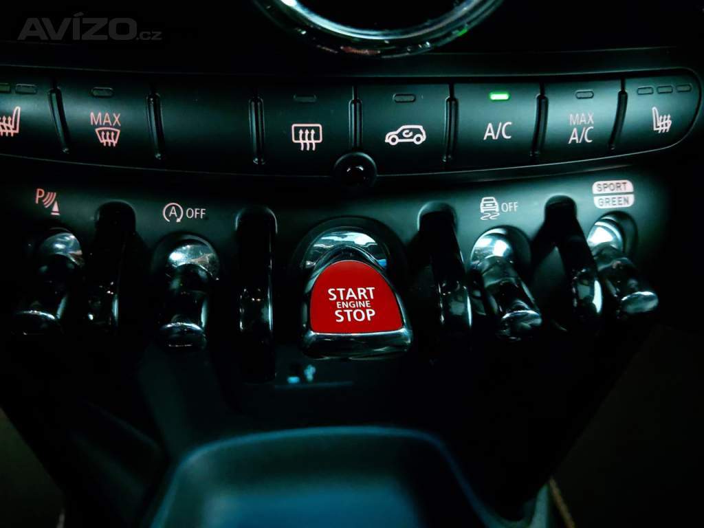 Foto inzerátu MINI 3-door Cooper