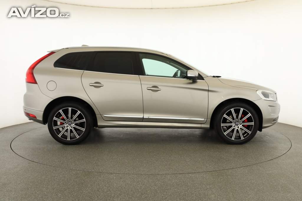 Foto inzerátu Volvo XC60 D4