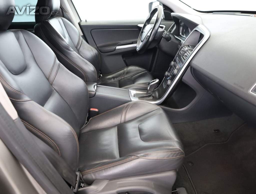 Foto inzerátu Volvo XC60 D4