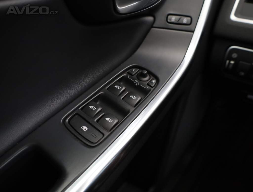 Foto inzerátu Volvo XC60 D4