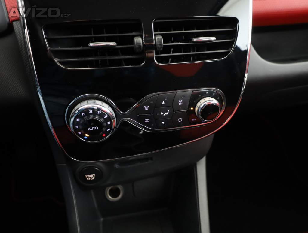 Foto inzerátu Renault Clio 1.2 16V