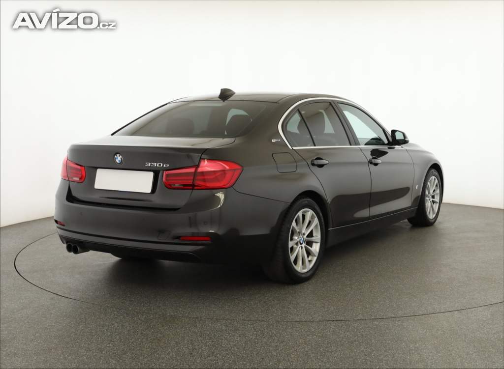 Foto inzerátu BMW 3 330e iPerformance