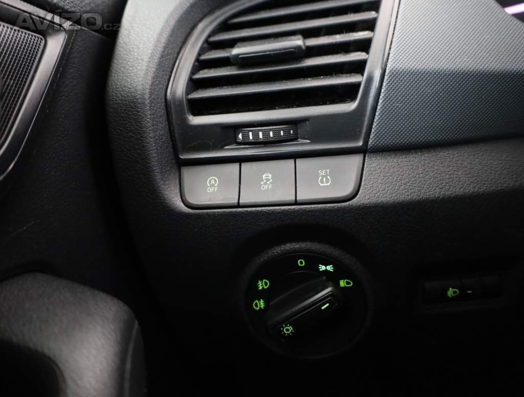 Foto inzerátu Skoda Fabia 1.0 TSI