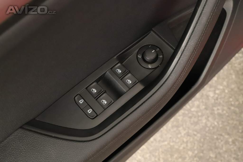 Foto inzerátu Skoda Superb 2.0 TDI
