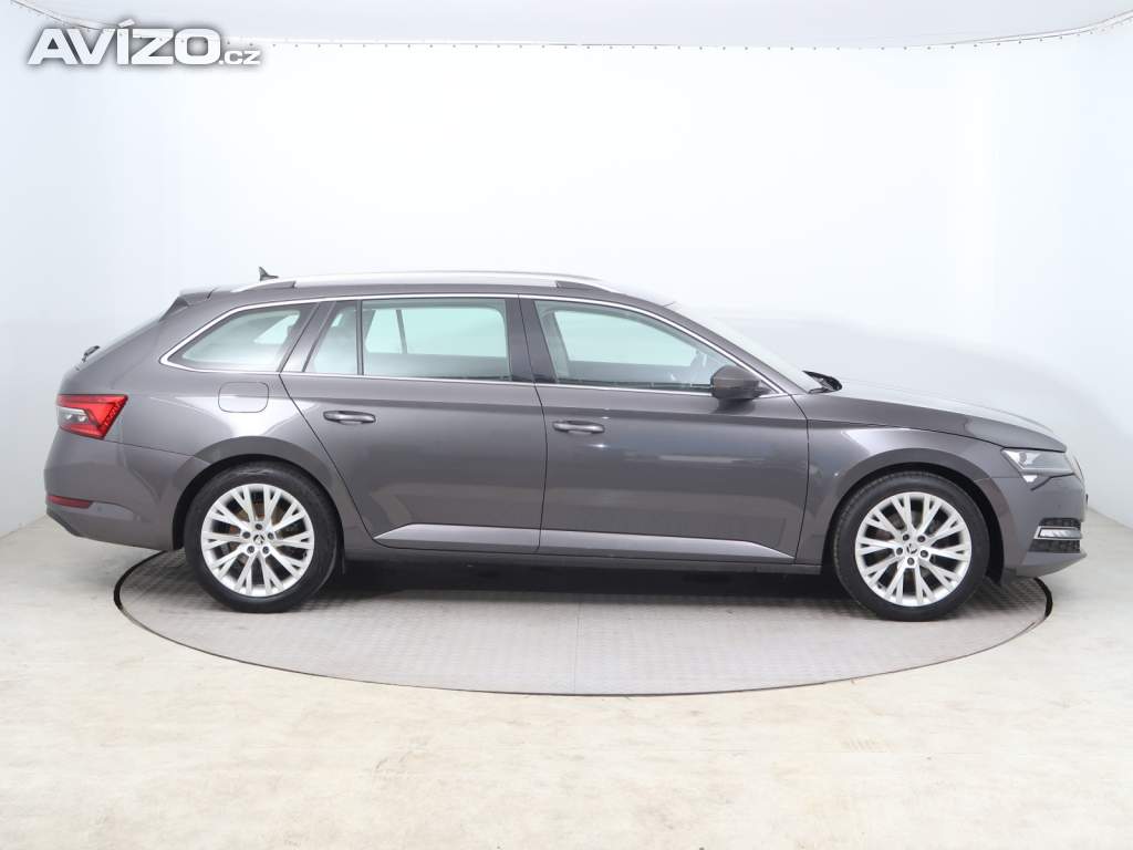 Foto inzerátu Skoda Superb 2.0 TDI