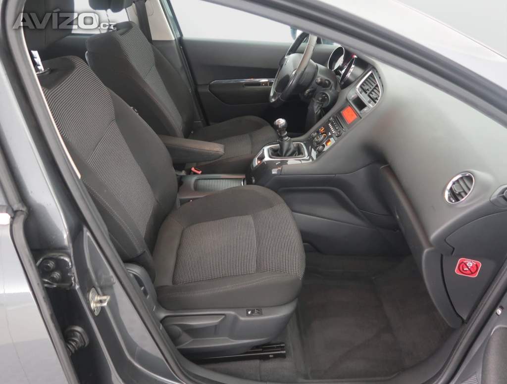 Foto inzerátu Peugeot 5008 2.0 HDI