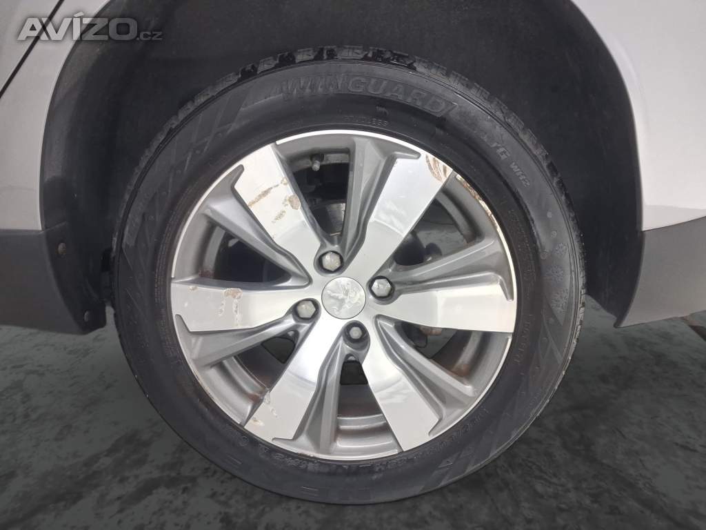 Foto inzerátu Peugeot 2008 1.2 PureTech