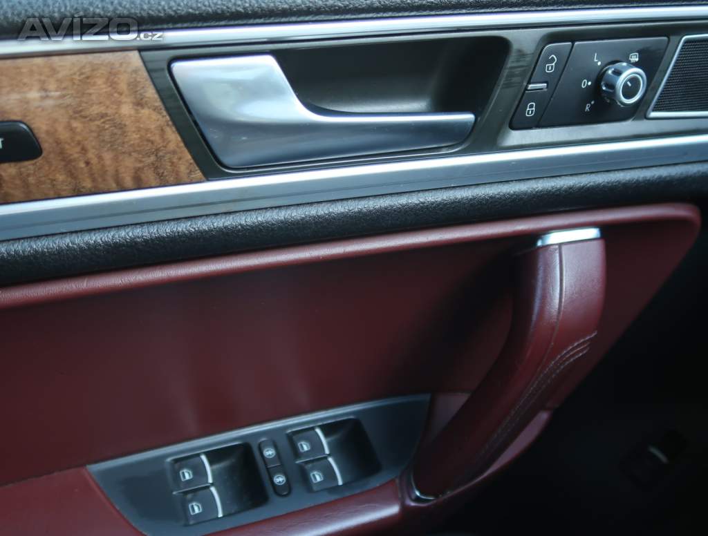Foto inzerátu VW Touareg 3.0 TDI