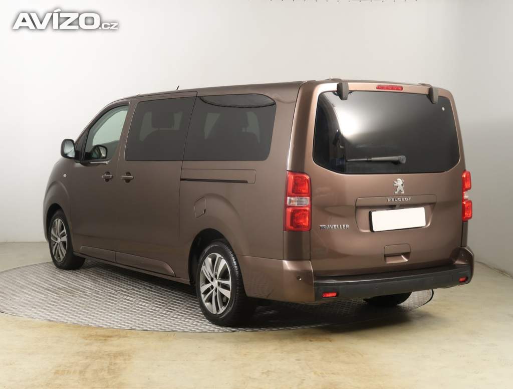 Foto inzerátu Peugeot Traveller 2.0 BlueHDi