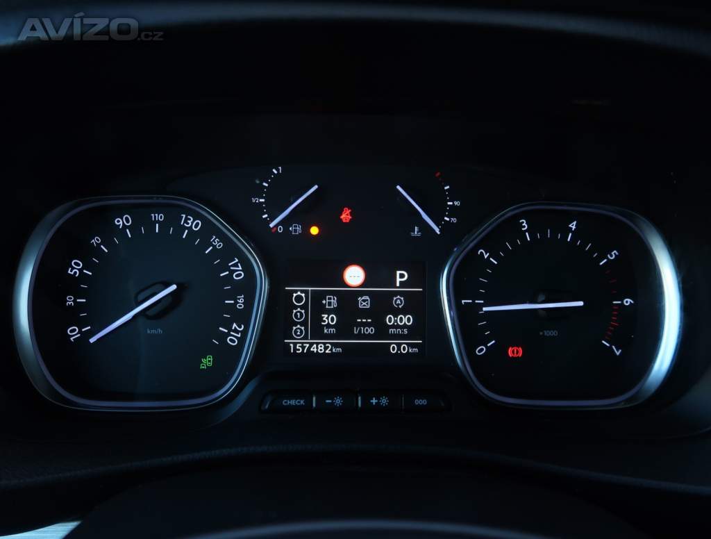Foto inzerátu Peugeot Traveller 2.0 BlueHDi