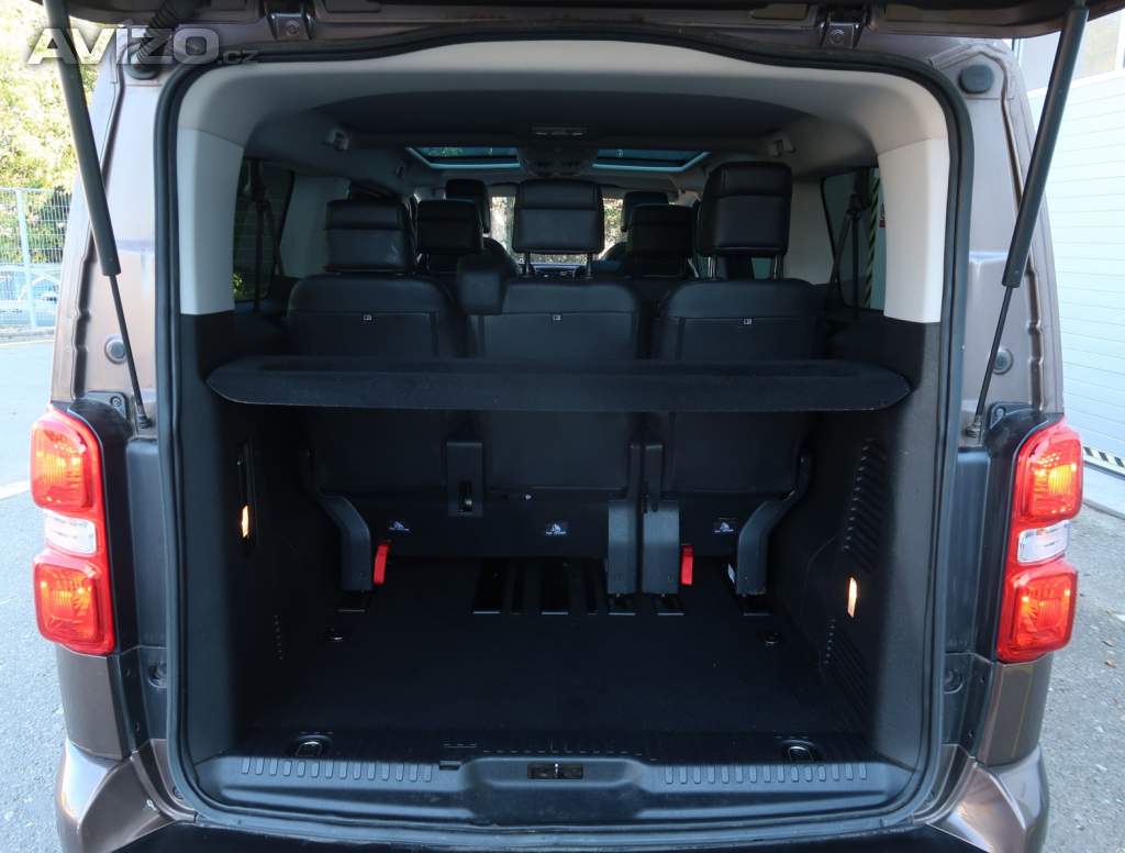 Foto inzerátu Peugeot Traveller 2.0 BlueHDi