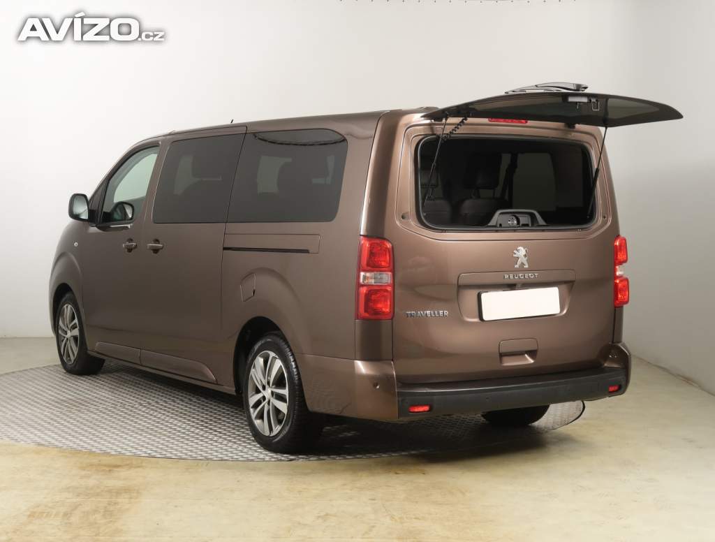 Foto inzerátu Peugeot Traveller 2.0 BlueHDi