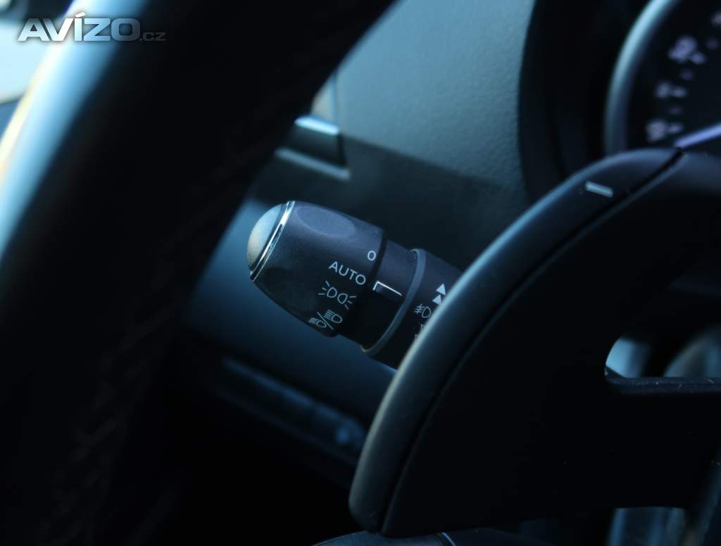 Foto inzerátu Peugeot Traveller 2.0 BlueHDi