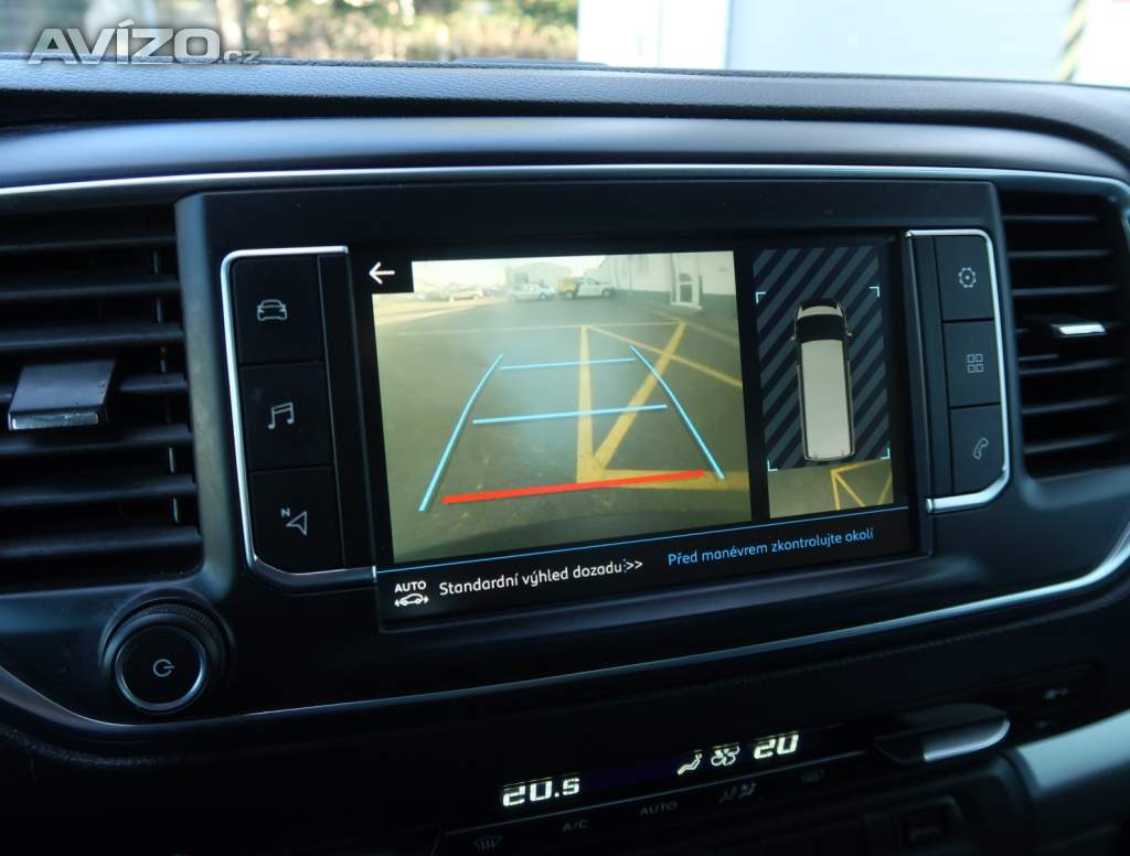 Foto inzerátu Peugeot Traveller 2.0 BlueHDi