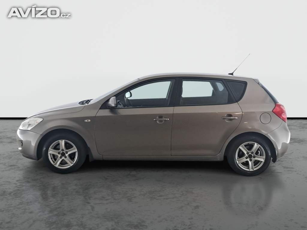 Foto inzerátu Kia Ceed 1.6 CVVT