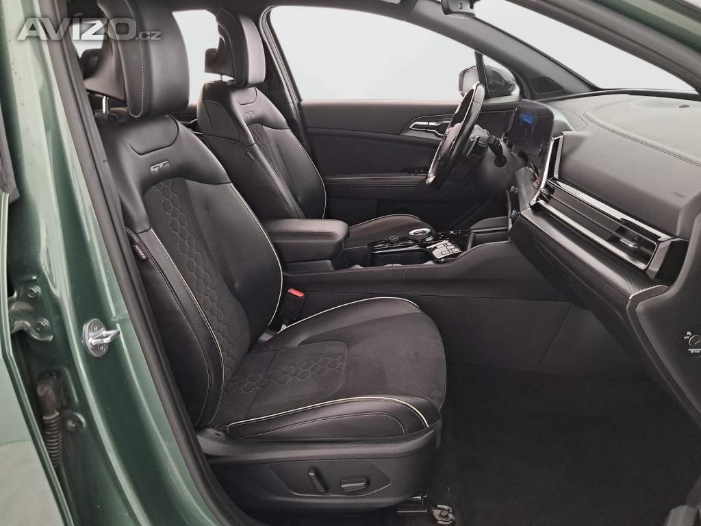 Foto inzerátu Kia Sportage 1.6 T-GDI MHEV