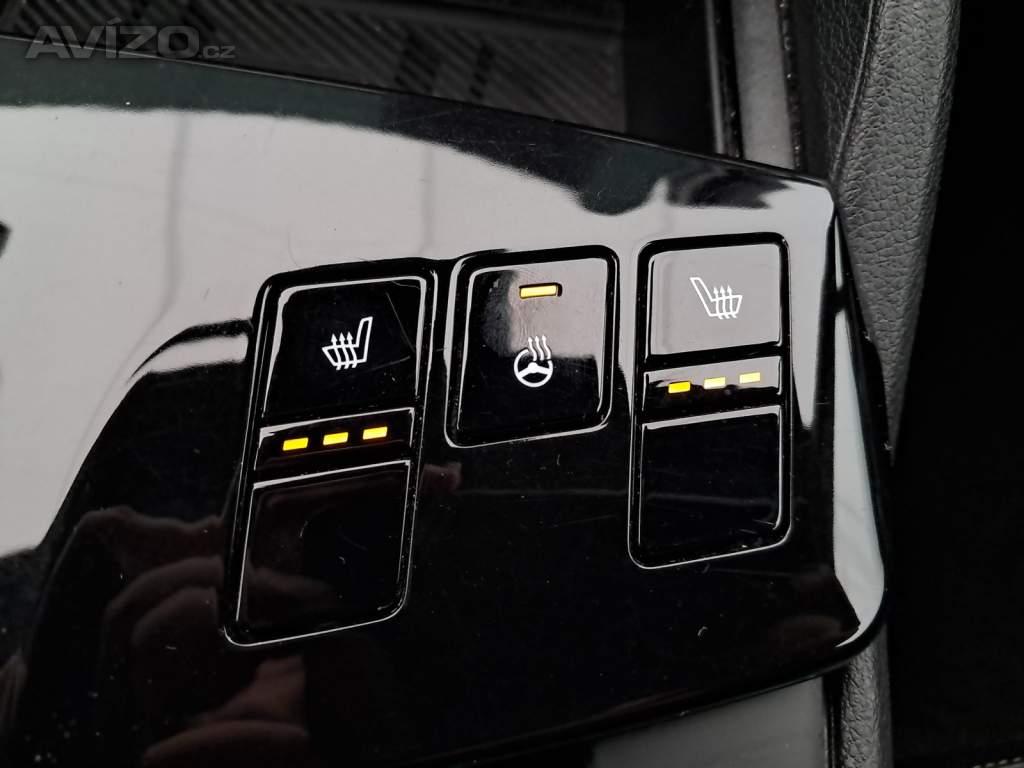 Foto inzerátu Kia Sportage 1.6 T-GDI MHEV