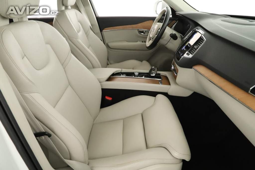 Foto inzerátu Volvo XC90 B5 AWD