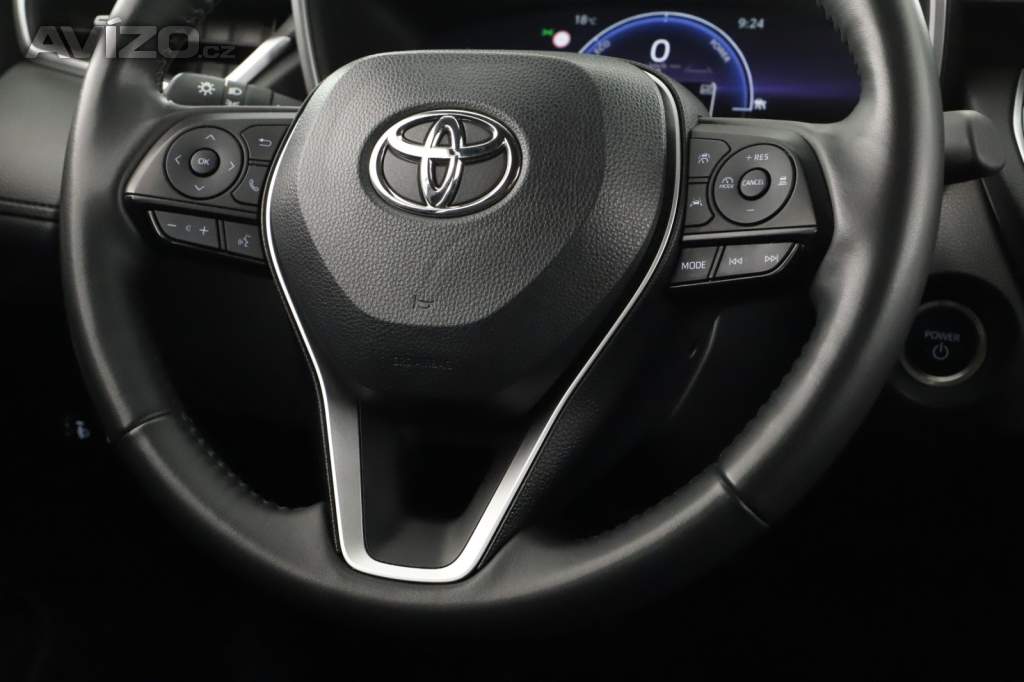 Foto inzerátu Toyota Corolla Cross 2.0 Hybrid 2WD