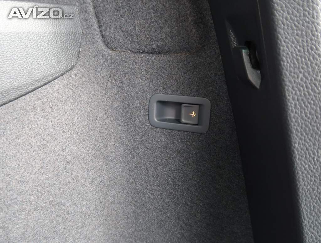 Foto inzerátu Skoda Karoq 2.0 TDI