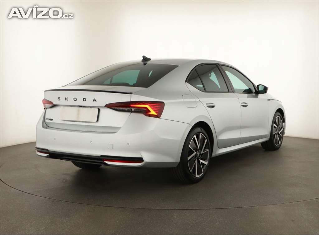 Foto inzerátu Skoda Octavia 1.5 eTSI mHEV