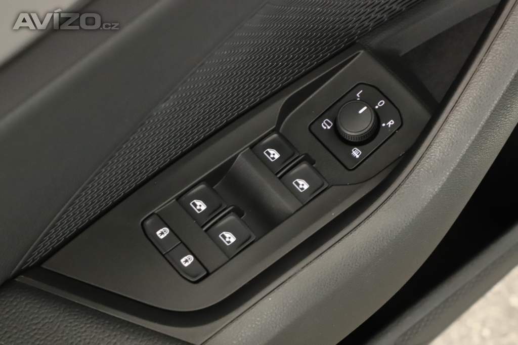 Foto inzerátu Skoda Octavia 1.5 eTSI mHEV