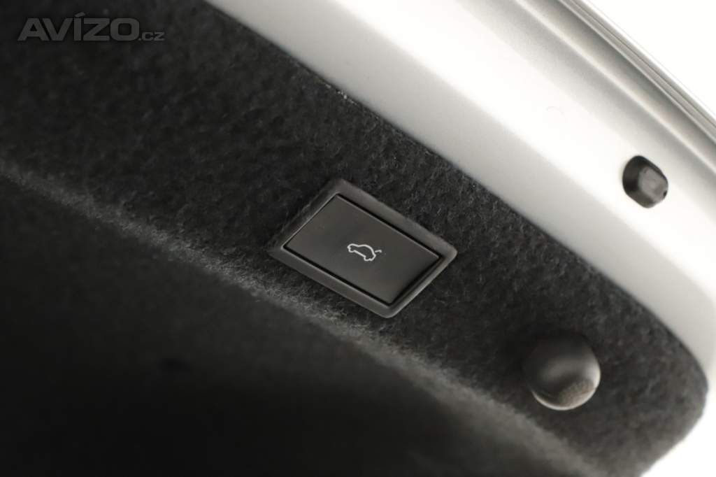 Foto inzerátu Skoda Octavia 1.5 eTSI mHEV