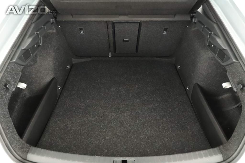 Foto inzerátu Skoda Octavia 1.5 eTSI mHEV