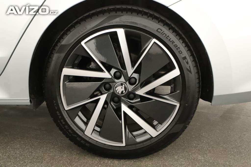 Foto inzerátu Skoda Octavia 1.5 eTSI mHEV