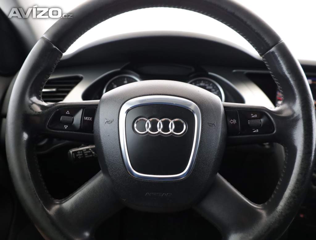 Foto inzerátu Audi A4 3.0 TDI