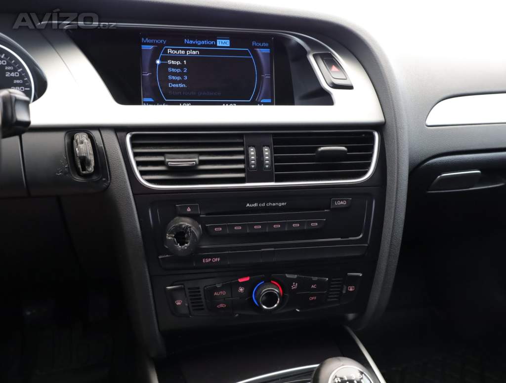 Foto inzerátu Audi A4 3.0 TDI