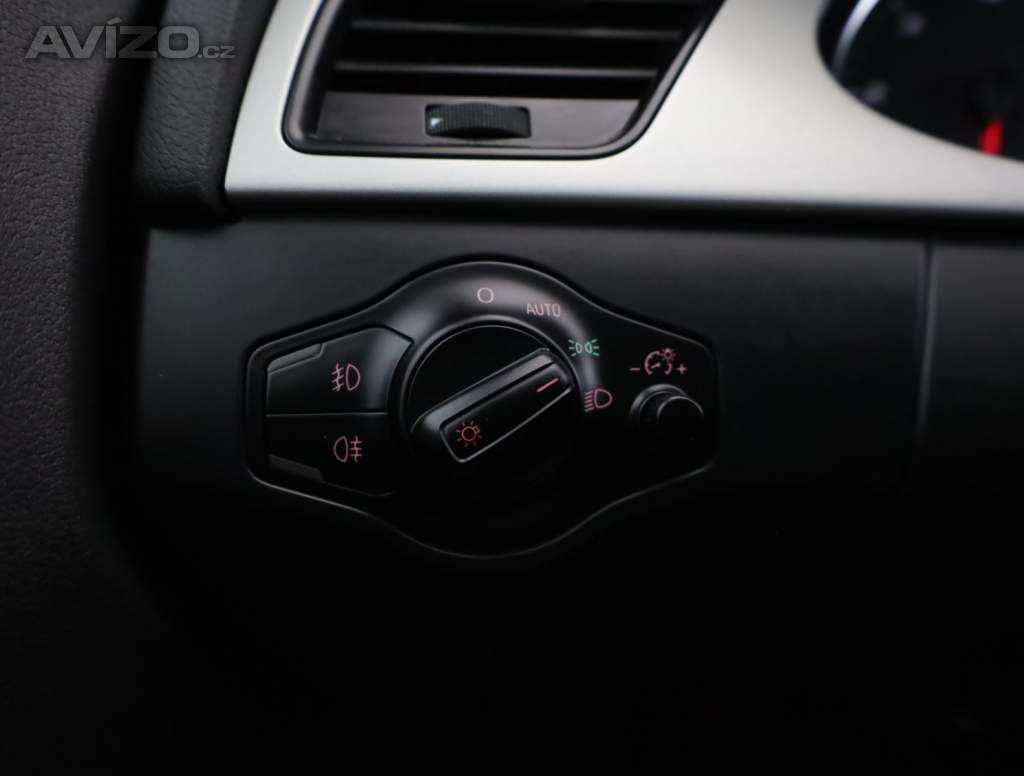 Foto inzerátu Audi A4 3.0 TDI