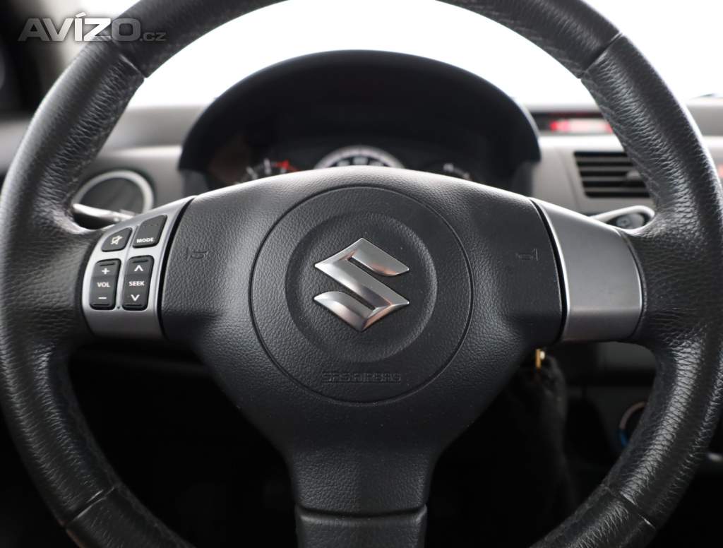 Foto inzerátu Suzuki Swift 1.3 i