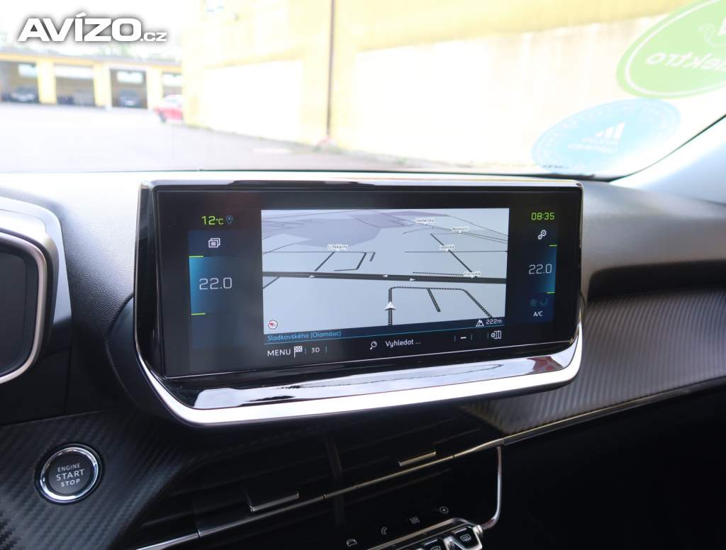 Foto inzerátu Peugeot e-2008 50 kWh
