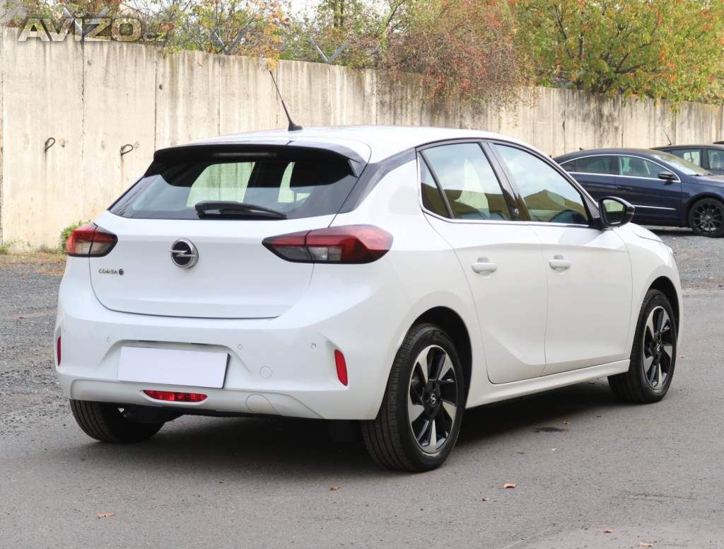Foto inzerátu Opel Corsa-e 50 kWh