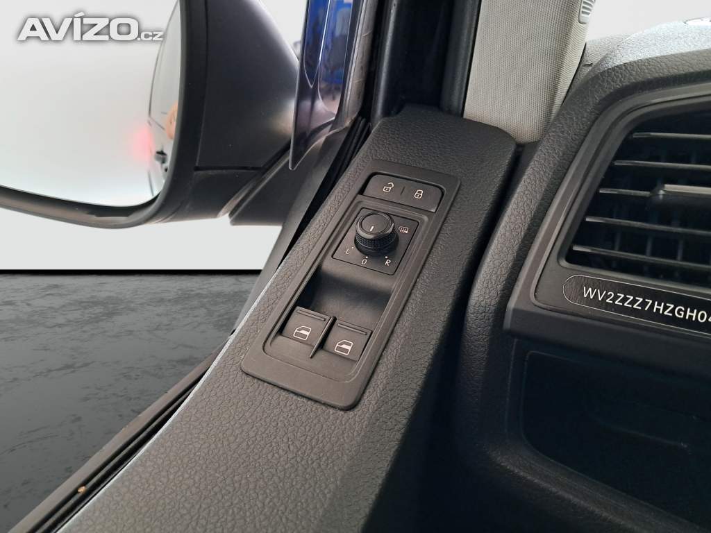 Foto inzerátu VW Caravelle 2.0 TDI