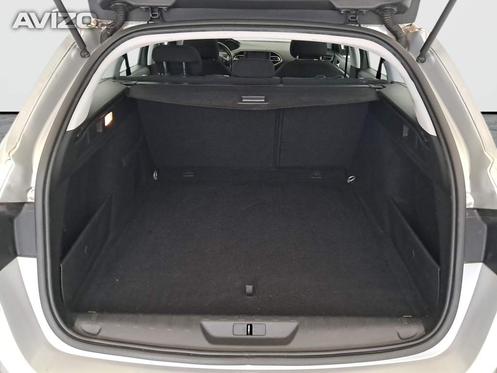 Foto inzerátu Peugeot 308 1.2 e-THP