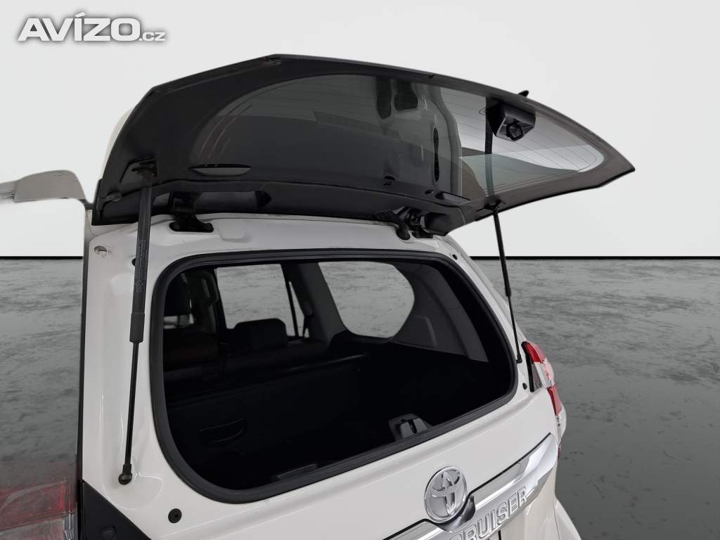 Foto inzerátu Toyota Land Cruiser 2.8 D-4D