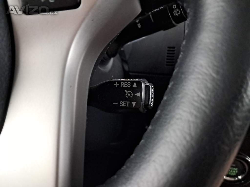 Foto inzerátu Toyota Land Cruiser 2.8 D-4D