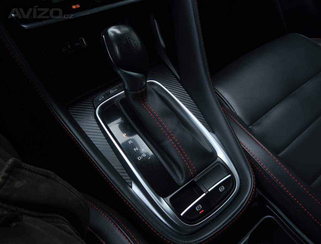 Foto inzerátu MG ZS SUV 1.0 Turbo