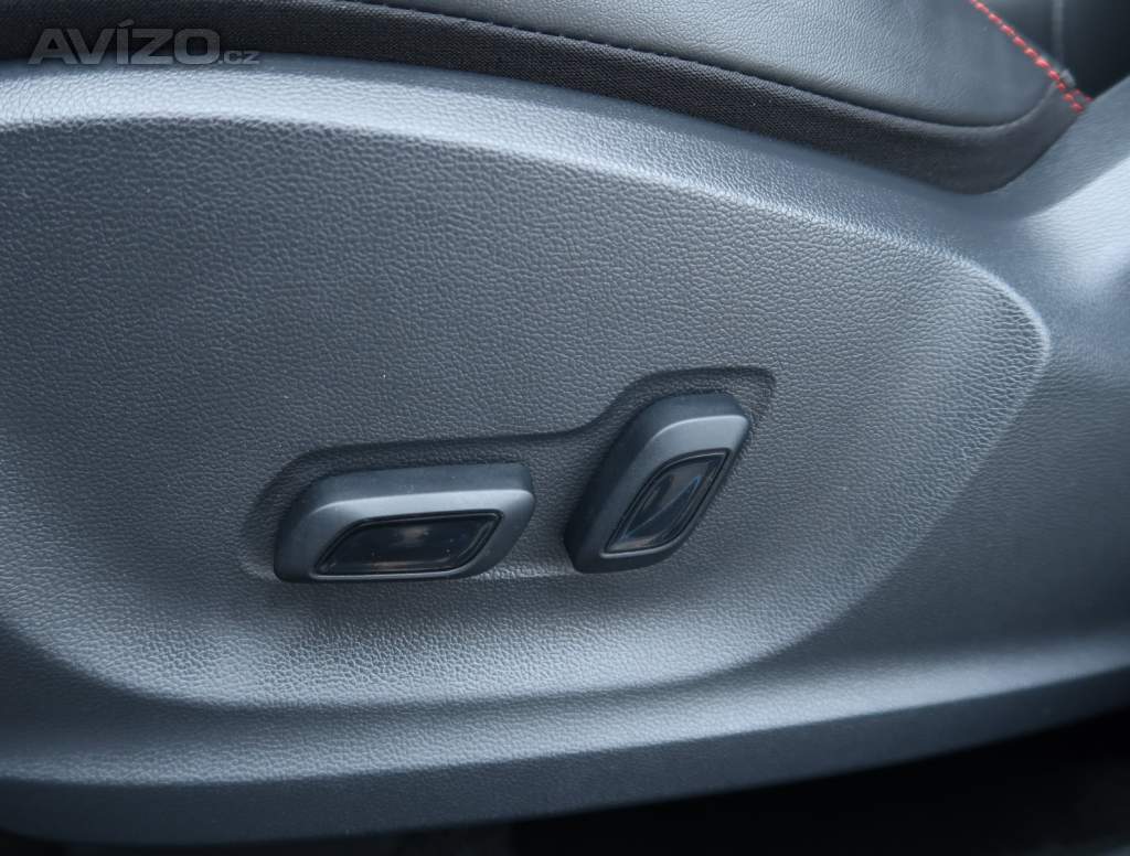 Foto inzerátu MG ZS SUV 1.0 Turbo